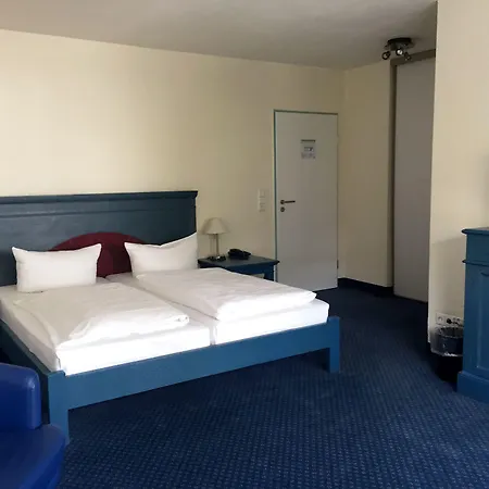 Отель Zur Post Брилон