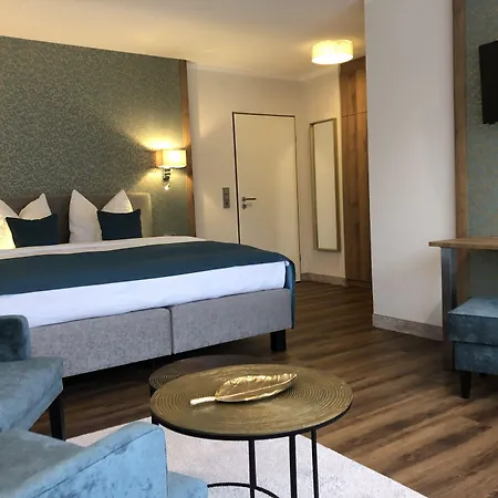 Zur Post 3* Брилон