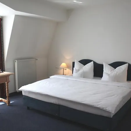 Hotel Zur Post 3*