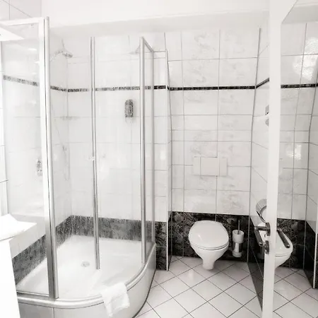 Zur Post Отель 3*